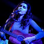 Feature Set : Blue House Band 