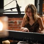Live music with Sydney Dale