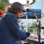Jonas Myers @ The Port Townsend (WEDNESDAY) Farmers Market