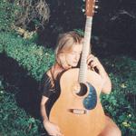 Indie Folk Night: Destinee Lynn & Cecilia James
