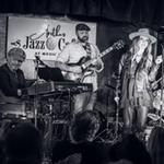 Jennifer Westwood and the Handsome Devils at the Rumpus Room