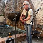 6 Strings and Me - Songwriter Round