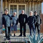 Los Lobos