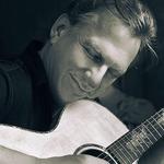 Ellis Paul in Concert