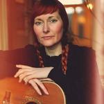 Emaline Delapaix Live