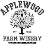 Acoustic matinee at the beautiful Applewood Winery