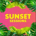 Lyn Bowtell @ Great Keppel Island - Sunset Sessions
