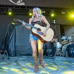 Claudia Hoyser at Smokin' Tails
