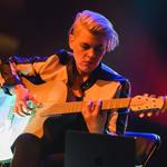 A December To Remember With Kaki King