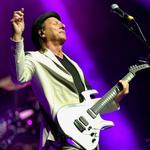 Adrian Belew