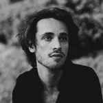 Iskander Moon