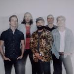 Drew Holcomb & The Neighbors