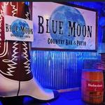 Kin Faux at the Bluemoon