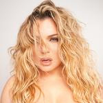 Ednita Nazario