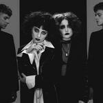 PALE WAVES