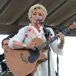 Lacy J Dalton