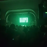 Complex Oakland