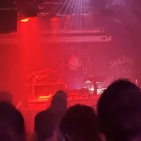 Sneaky Pete's