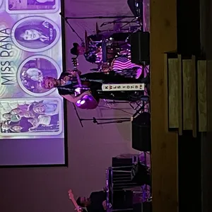 concert photo