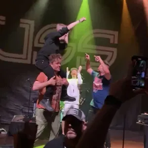 concert photo