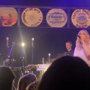 concert photo