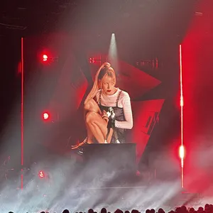 concert photo