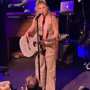 concert photo
