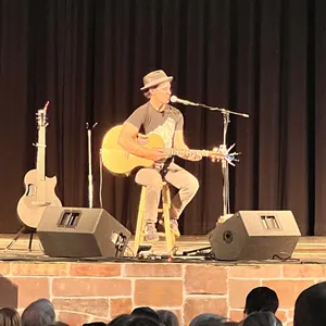 concert photo