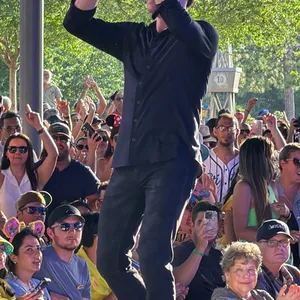 concert photo