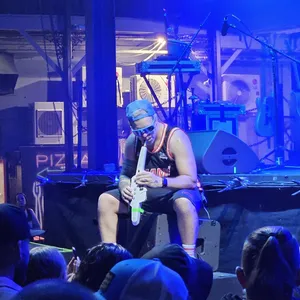 concert photo