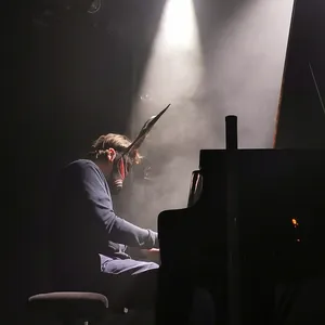 concert photo