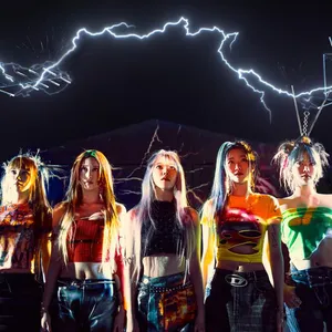 LE SSERAFIM Concerts & Live Tour Dates: 2026-2027 Tickets