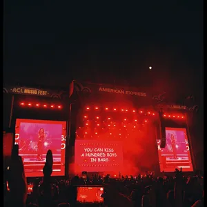 concert photo
