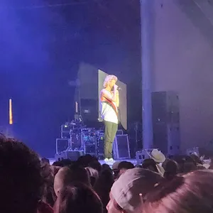 concert photo