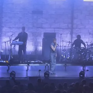 concert photo