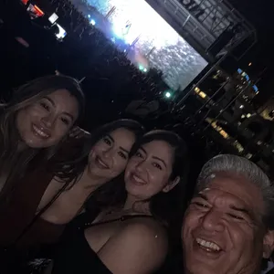 concert photo