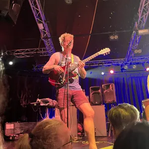 concert photo