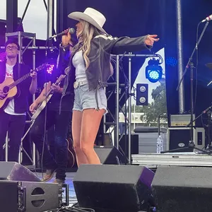 concert photo