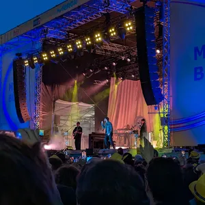 concert photo