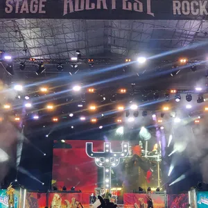 concert photo