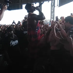 concert photo