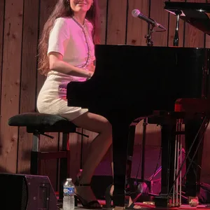 concert photo