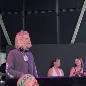 concert photo
