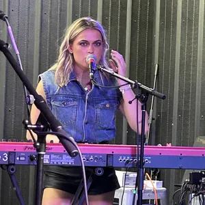 concert photo