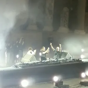 concert photo