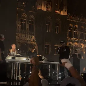 concert photo