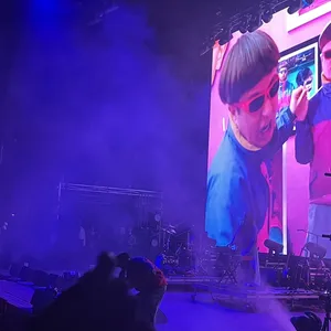 concert photo