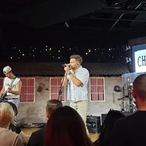 concert photo