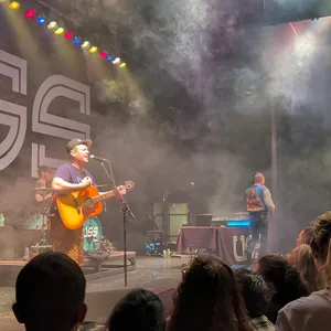 concert photo