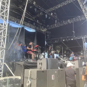 concert photo
